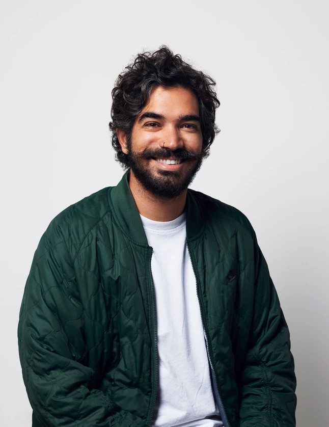 Portrait of Victor Farias